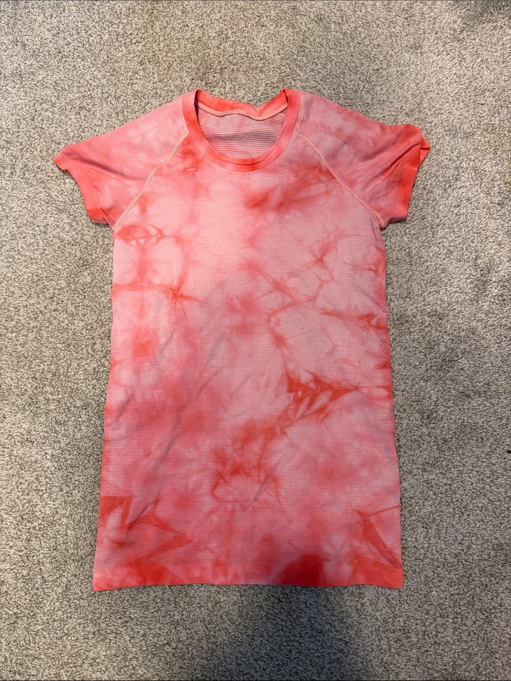 Lululemon Tshirt
